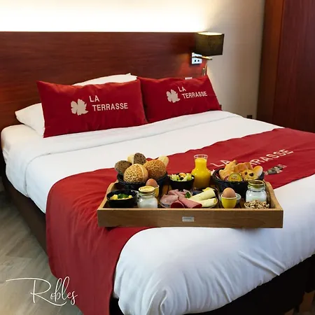 特拉斯酒店 3*